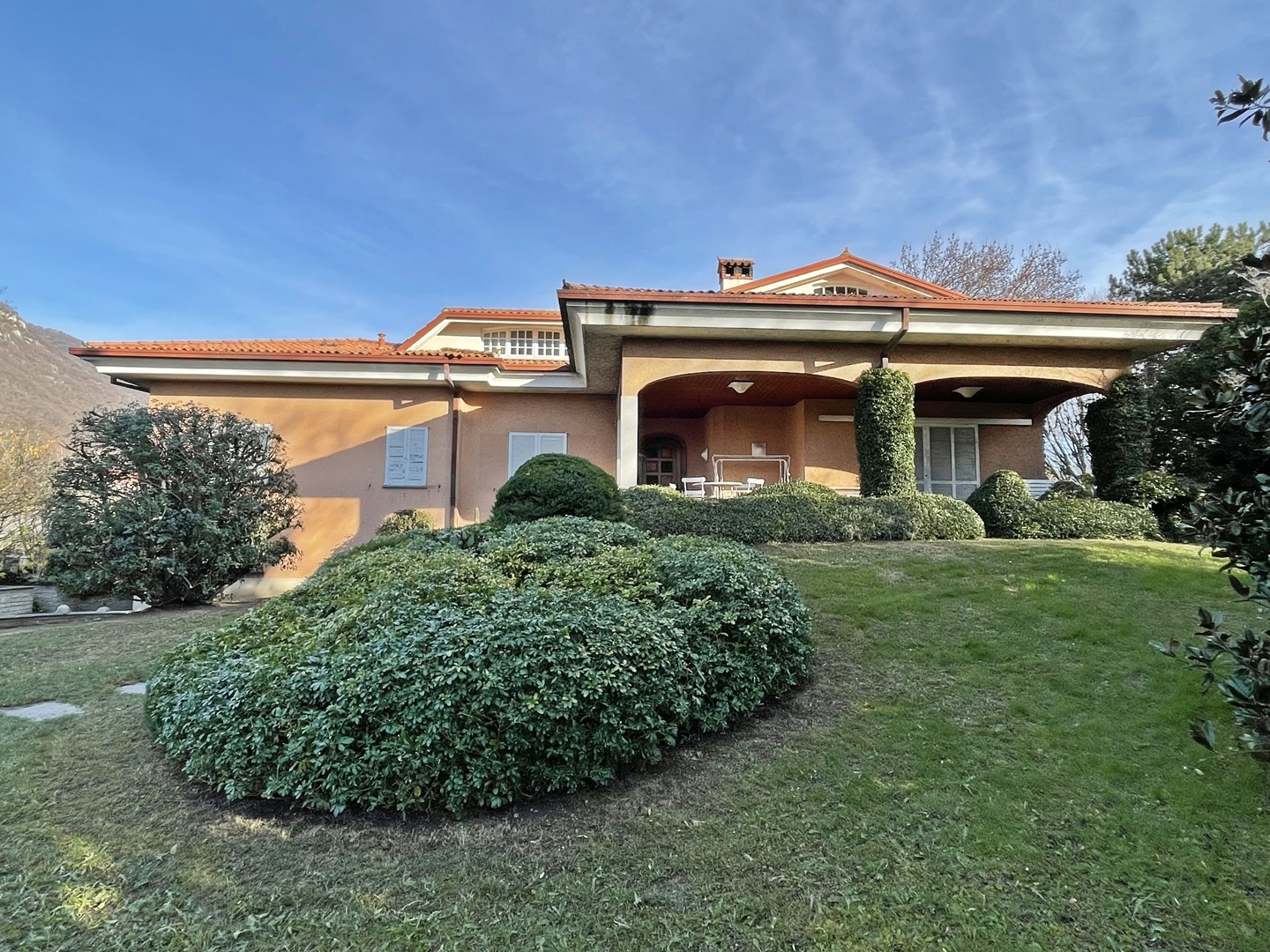 ERBA Casa indipendente
